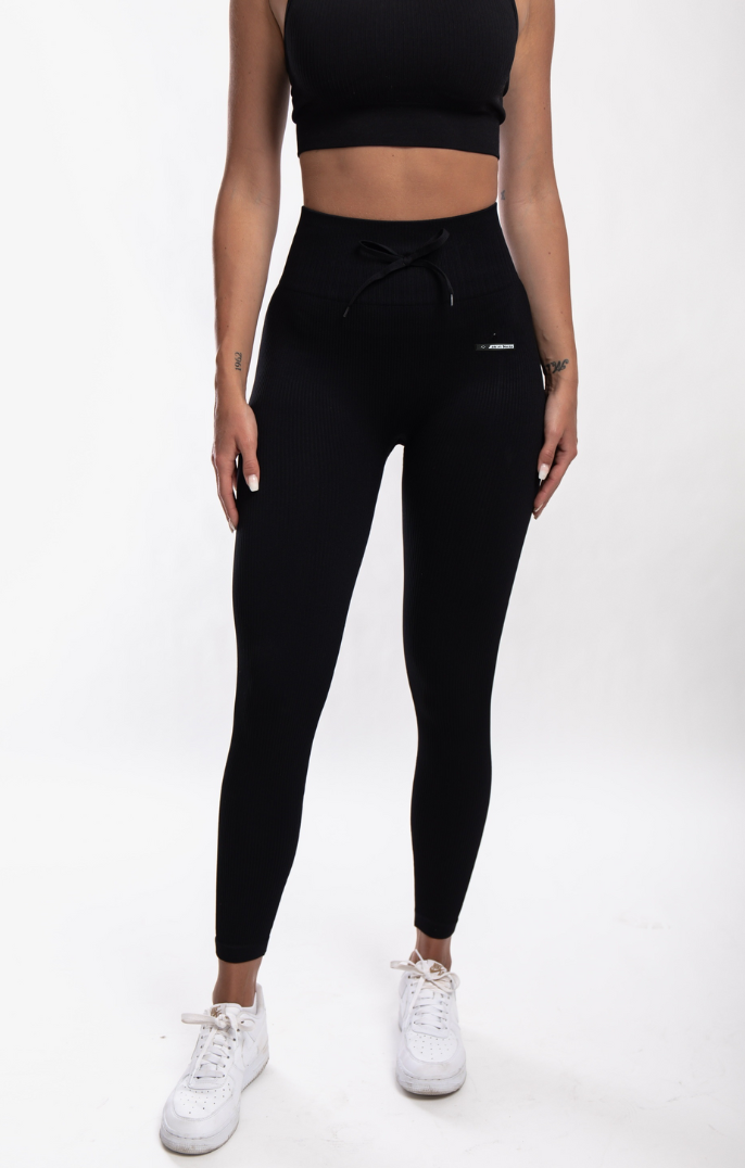 ATHLETIC DISTRICT - bequeme Ripp Sportleggins Seamless- Schwarz