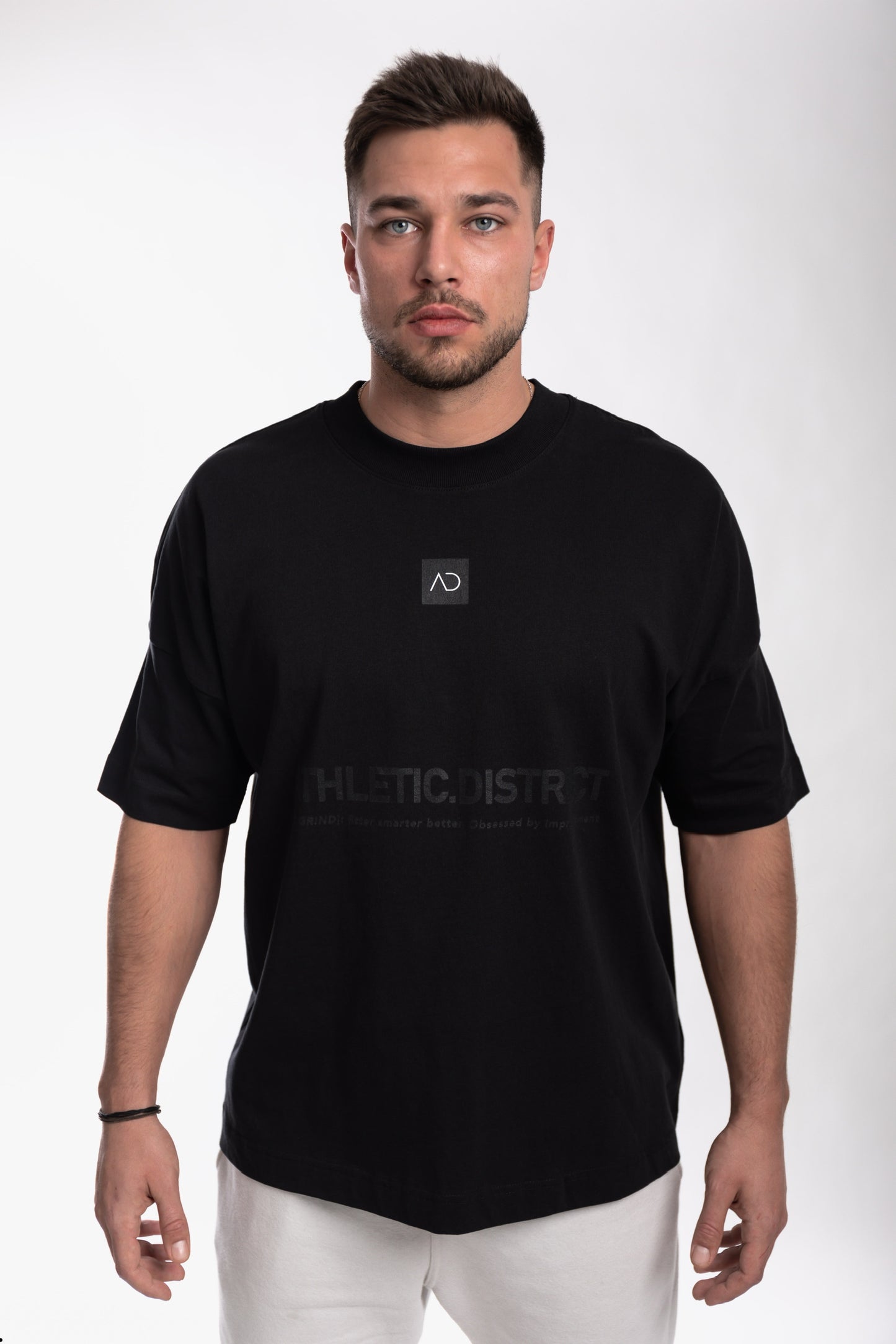 Athletic District - WE GRIND Kollektion - Organic Oversize T-Shirt-black on black