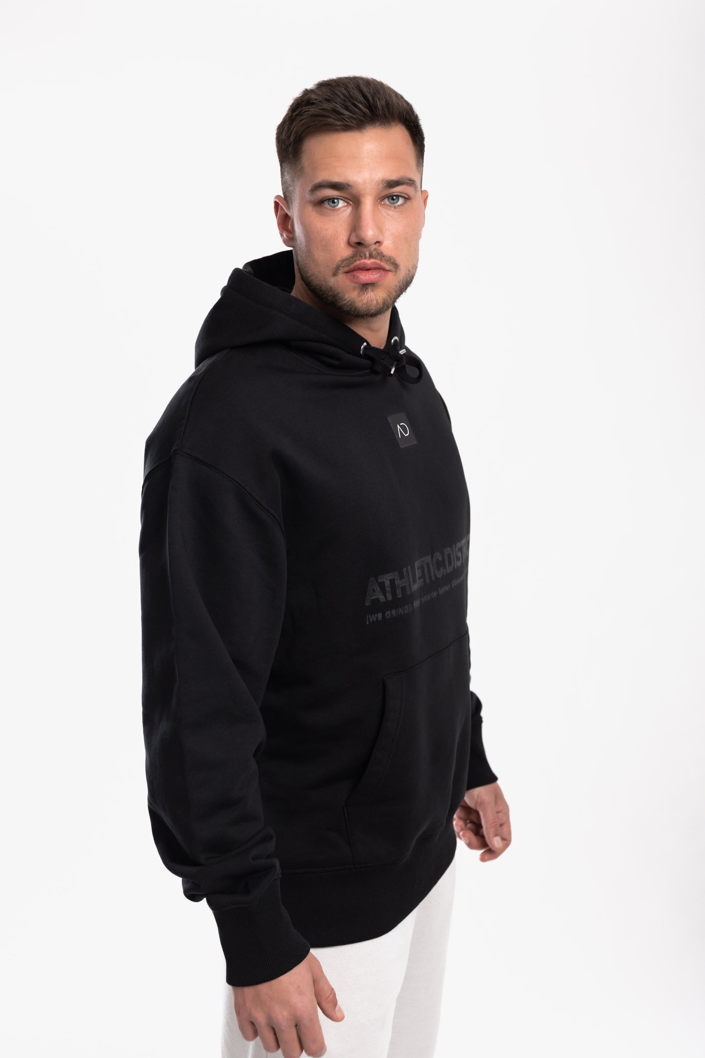 Athletic District - WE GRIND Kollektion - Organic Oversized Hoodie - black on black