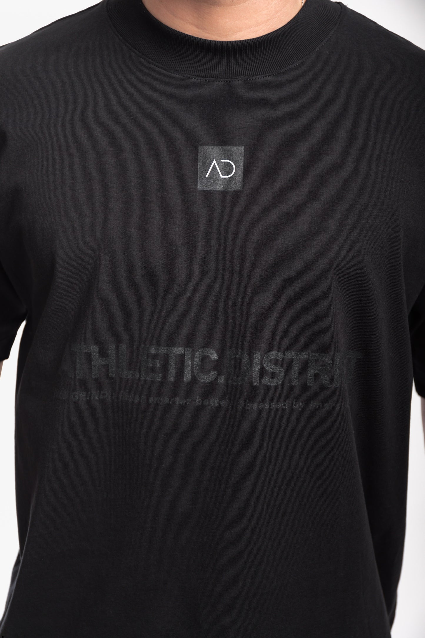 Athletic District - WE GRIND Kollektion - Organic Oversize T-Shirt-black on black